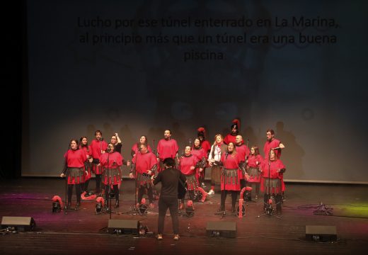 A comparsa Monte Alto a 100 gaña o concurso de comparsas na modalidade de música e letra